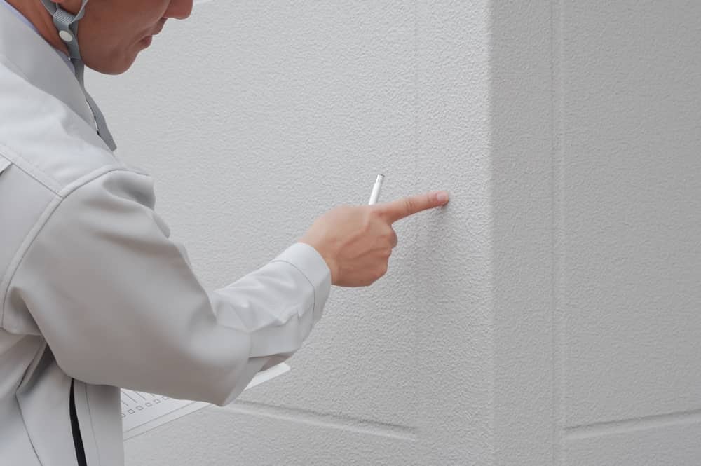 5 Steps for a Professional Wall Paint Inspection in Rochester