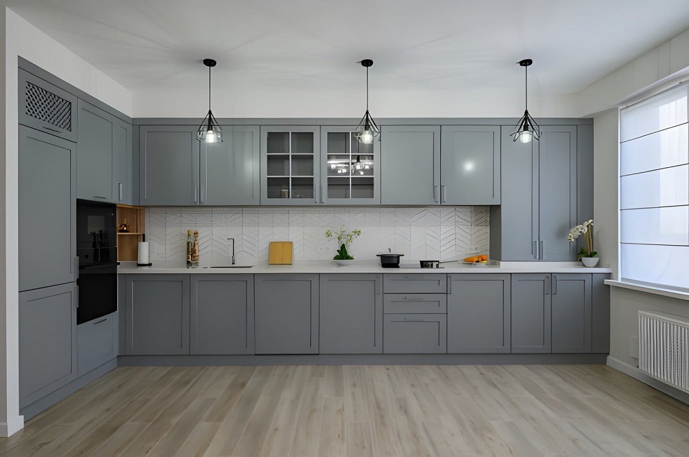 How Cabinet Refinishing Can Transform an Outdated Kitchen